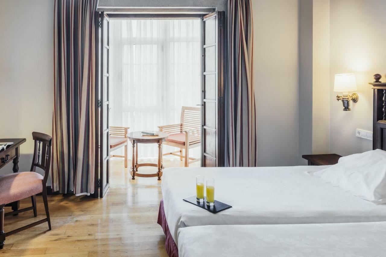 Parador De Ferrol Eksteriør billede